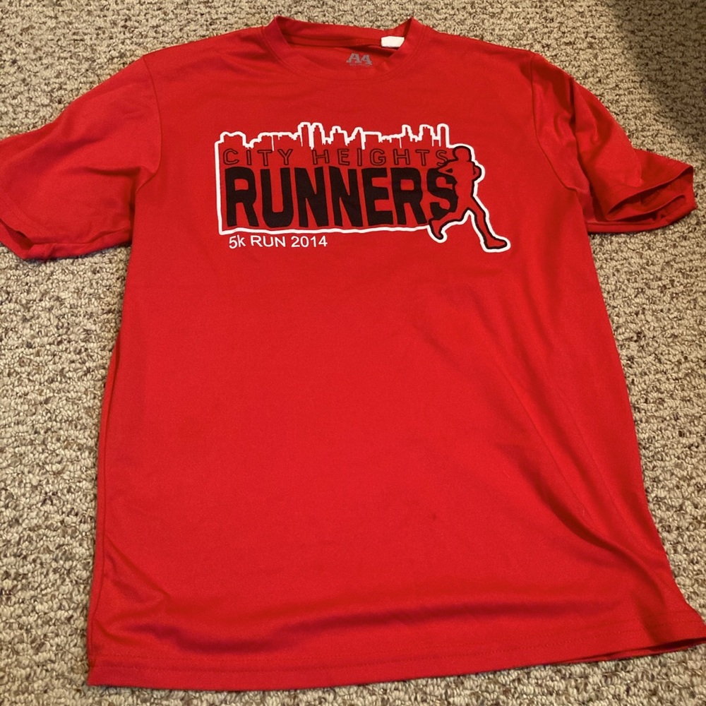 Kids sports tee!